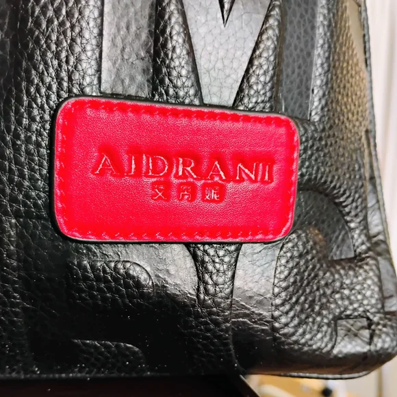 Modern Black and Red Leather Satchel - Picture 2 of 6